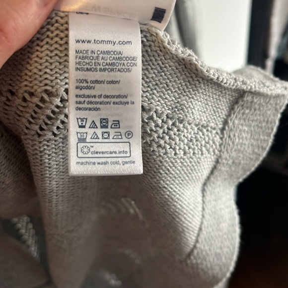 Grey sweater - excellent used condition - Picture 4 of 6